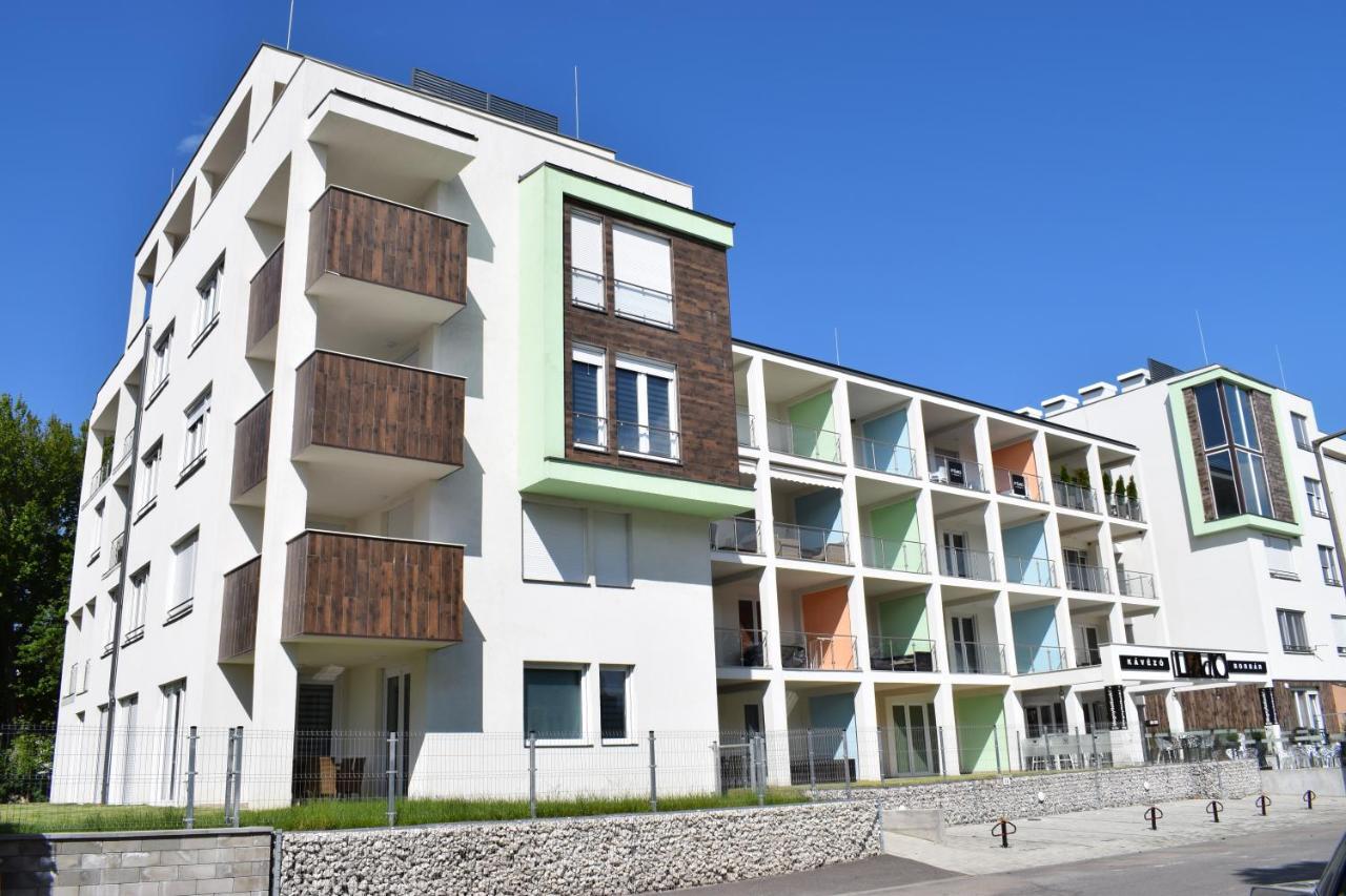 Lido Riviera, Relux Apartman Балатонлелле Экстерьер фото
