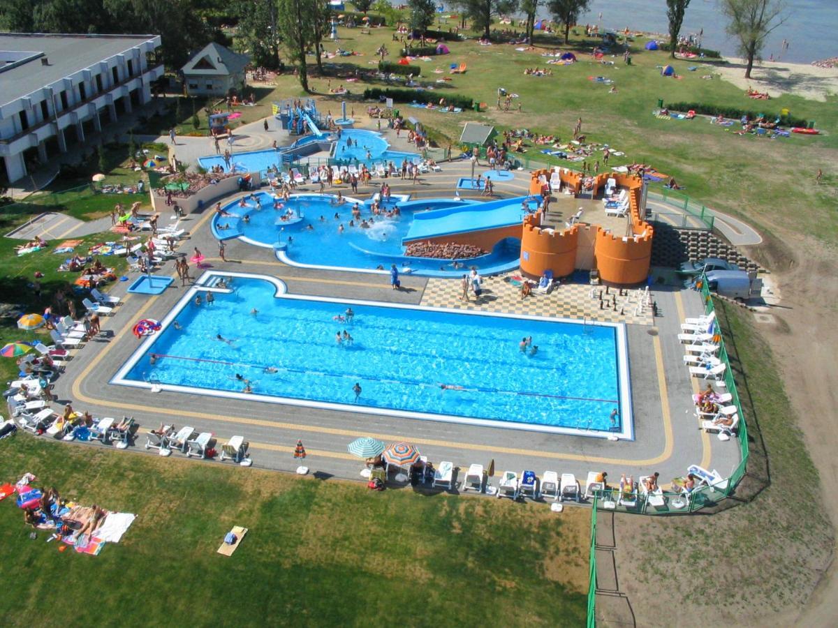 Lido Riviera, Relux Apartman Балатонлелле Экстерьер фото